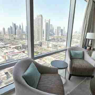 Luxurious serviced Hotel-Apartment in the heart of Dubai with Burj Khalifa view Others