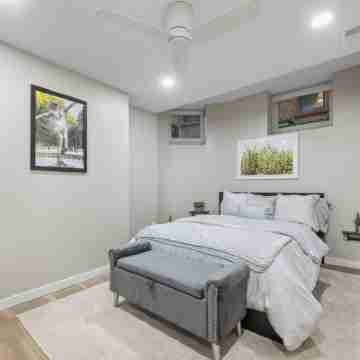 Cozy 1-bedroom w/ AC, WiFi  - Heart of the Clifton Gaslight District. Rooms