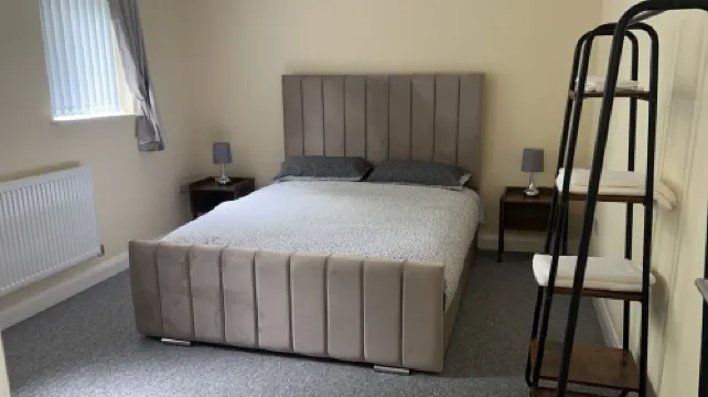 Luxury 1 & 2 bed open plan apartments with free internet services