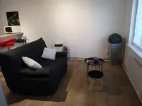 Lananas, Maison Avec Piscine Hôtels à : Riorges