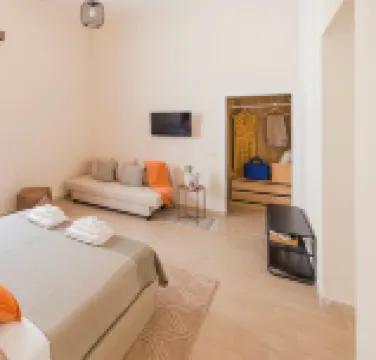 Neva House within walking distance of the Trani waterfront