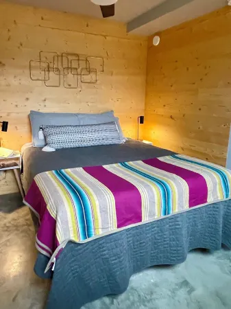 Private Guest Suite on 5 Acres - 5 min to Downtown Whitefish