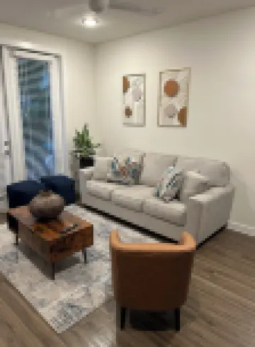 Modern 1BR - Steps from Sundance Sq & Minutes from Dickies Arena and ATT Stadium