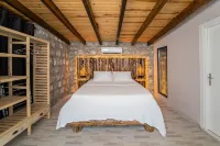 sea view and infinitive pool