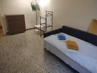 Room&Board Apartment up to 7 beds Voghera Hotels in Voghera