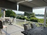 Waterfront 4 Bedroom House with Beautiful Views - Short Walk to Kelly Beach!