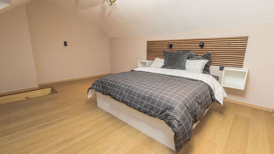 Golden Dove Luxury Apartment 3