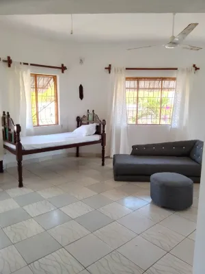 Paradiso Watamu, perfectly located. Walking distance to Watamu Village & Beaches