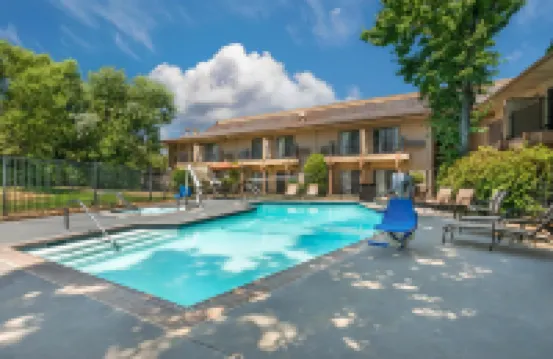 Best Western Plus Sonora Oaks Hotel  Conference Center