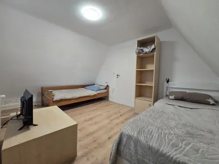 Cozy attic apartment on Großensee - relaxation at the gates of Hamburg