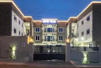 Modern 2-Bedroom Apartment Near Beach - Rose Villa Accra Suite F2 Hotels in Gbawe