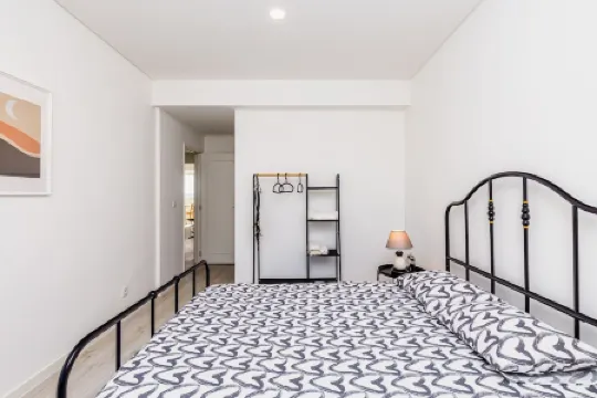 Lindo Apartamento a 10 Minutos de Lisboa com Explêndidas Vistas Sobre o rio Tejo