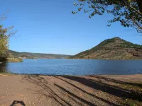 Village house 10 minutes' walk from Lac des Olivettes Hotels in Languedoc-Roussillon