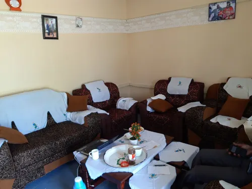 Ogsamp's Home Away, Probably the Best of its kind in Lira Hotels in Erute