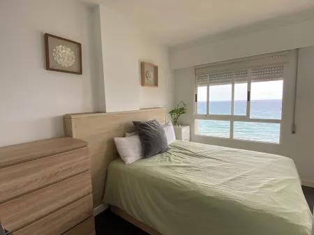 Golden Holidays, front row beach. Vacaciones Doradas