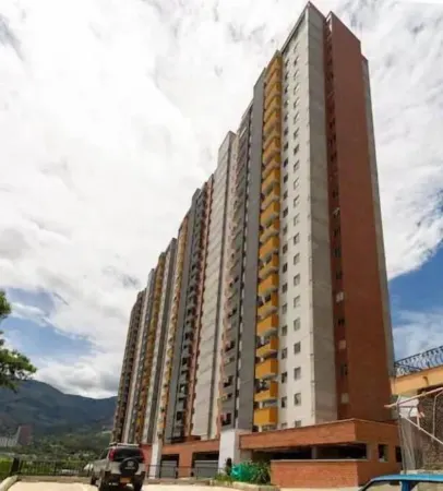 Cozy 3-bedroom apartment in beautiful Copacabana with WiFi, fitness room Отели рядом с достопримечательностью «Biblioteca»