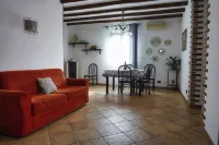 Sapphire House - whole house with garden