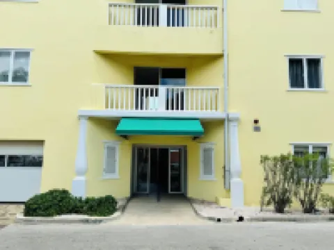 Bluebay - TT#12: Poolside Ocean View - AIRCO Hotels in Sint Michiel