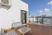 Downtown: Penthouse 2 bedrooms with terrace Hotels in Dos Hermanas