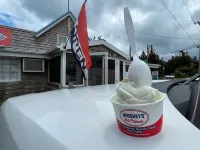 Historic home, great yard & Walk to Dogfish Head Brewery! Hotel a Milton