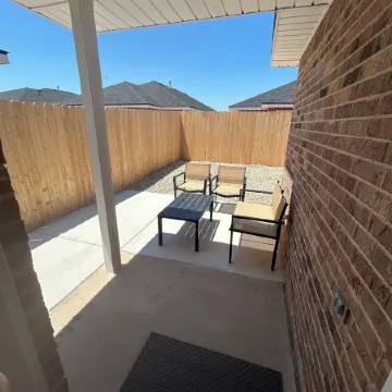 Gorgeous 3-bedroom house with 6 Beds and AC in Odessa