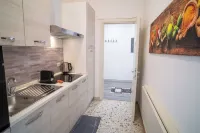 Charming Two-Bedroom Apartment in Downtown Cremona