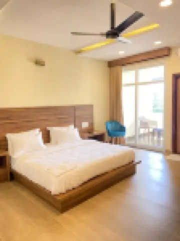 Hotel the Royal Shalimar Hotels near Netravati Peak & Kallusanka Trek