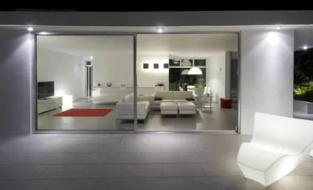 El Balcon: Charm, Design and Light