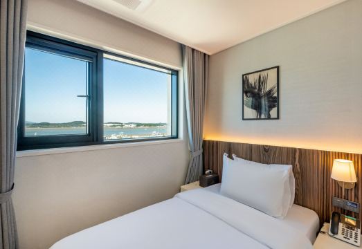 하운드 호텔 군산점 로비