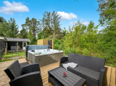 "Tiina" - 500m to the Fjord