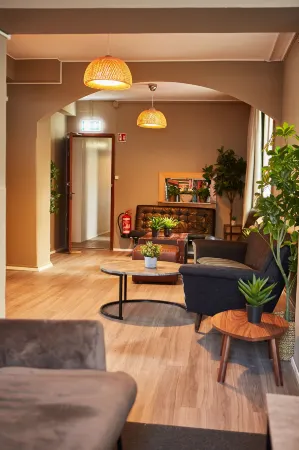 Old Town Reykjavik Отели рядом с достопримечательностью «Исландский университет»