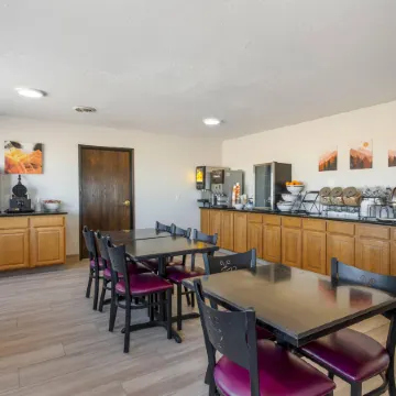 Quality Inn & Suites Fillmore I-15