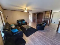 Spacious Home on Dead End Culdesac in Quiet Country Community