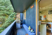 Sunset House by AvantStay
