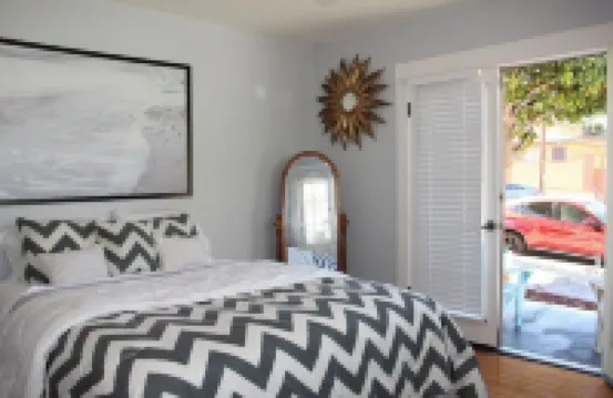 Quaint Beach House aka Betty