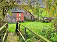 Cottage in Wales near Glyndwr's Way