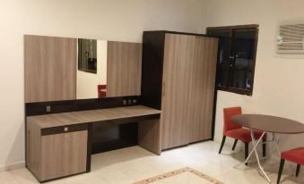 Jadeel Serviced Apartments