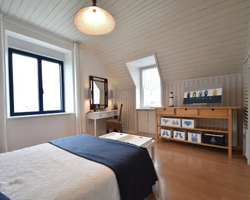 Beautiful holiday home by the sea in Penmarch 龐馬爾酒店