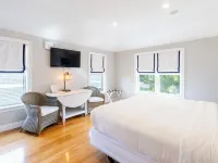 The East Island Reserve Hotel Hotels in Middletown