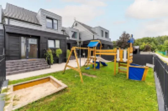 Comfortable Holiday Homes Close to the Beach