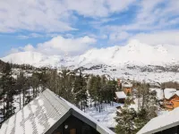 Apartment in Joue du Loup Near Mountains Hoteles en Le Dévoluy