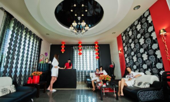 Royal Park Hotel & Spa