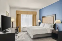 Holiday Inn Express & Suites NEW BUFFALO, MI by IHG - 3-Star