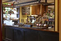 Cross Hands Hotel by Greene King Inns - Bars