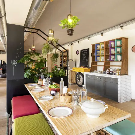 Greet Hotel Beaune