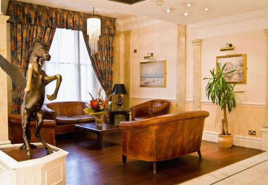 베이스워터 인 외관