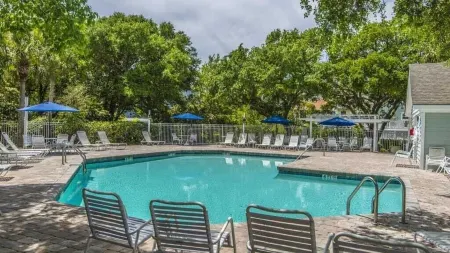 72 Pelican Bay AvantStay Community Pool Decks