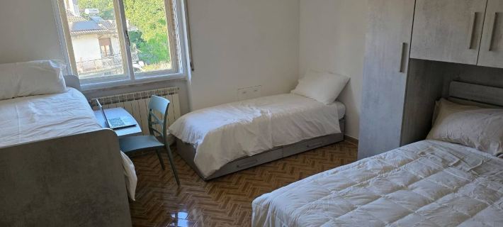 Lakeview Balcony Apartment in Bolsena Ξενοδοχεία στην πόλη Bolsena