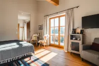 Henri Country House Kitzbühel Hotels in Kitzbuhel