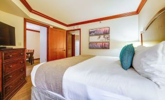 Breathtaking Olympic Valley Gem Walk to Chairlift